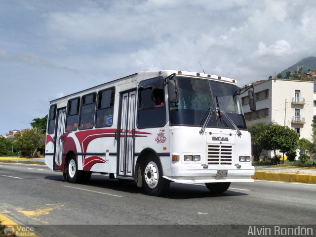 U.C. Catia - El Junquito 029 por Alvin Rond�n