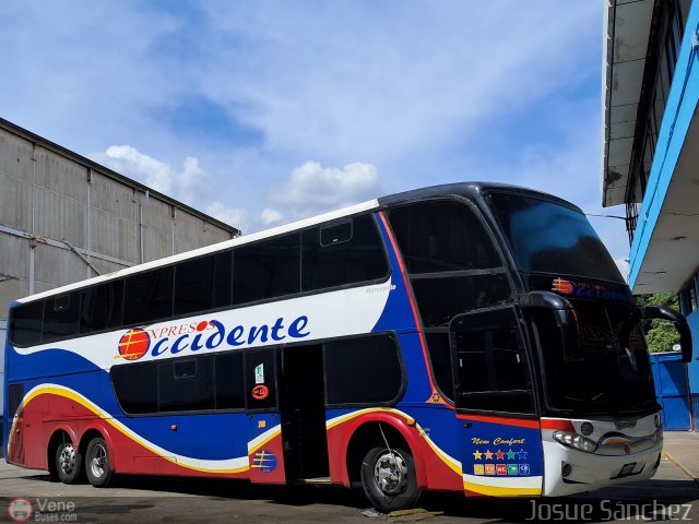 Expresos Occidente 200 por Josue S�nchez