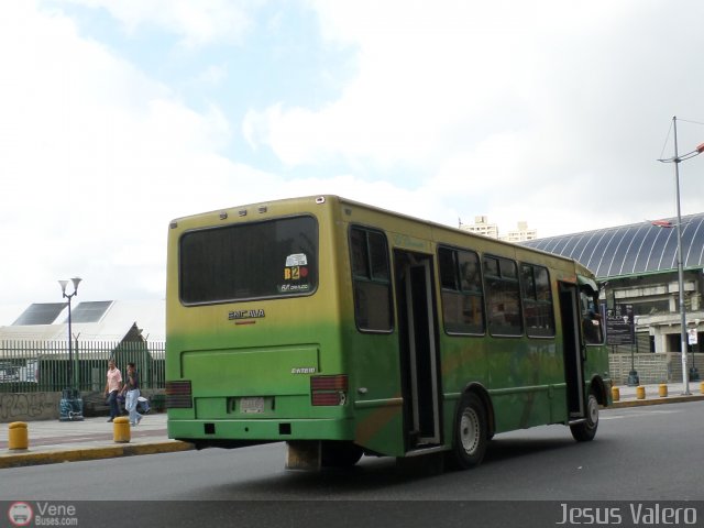 DC - Uni�n Conductores del Oeste 330 por Jes�s Valero