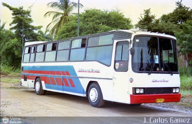 Autobuses La Pascua 33 por J. Carlos Gmez
