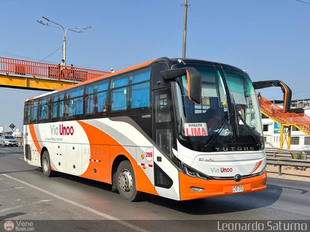 Corporaci�n V�a Unoo S.A.C. 209 por Leonardo Saturno