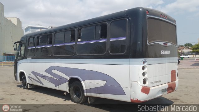 ZU - U.C. Barrio La Polar 813 por Sebasti�n Mercado