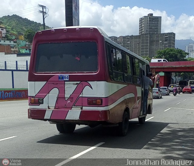 DC - Cooperativa de Transporte Pasajeros del Sur 084 por Jonnathan Rodr�guez