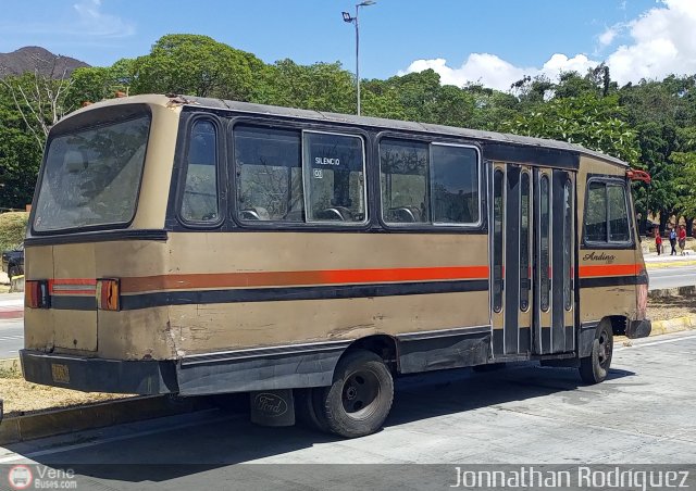 Particular o Desconocido 4001 por Jonnathan Rodr�guez