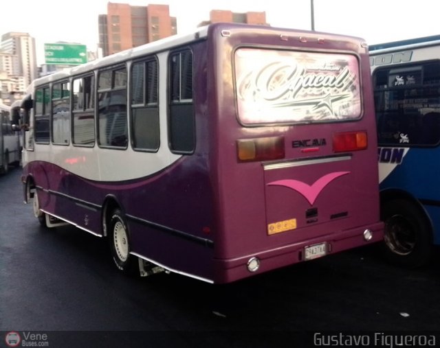 Particular o Desconocido GF01 por Gustavo Figueroa