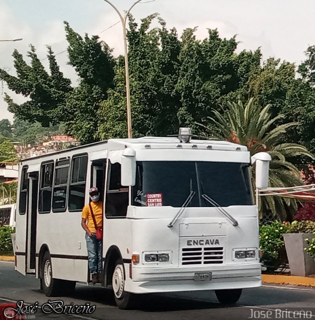 TU - L�nea Circunvalaci�n 48 A.C. 120 por Jos� Brice�o