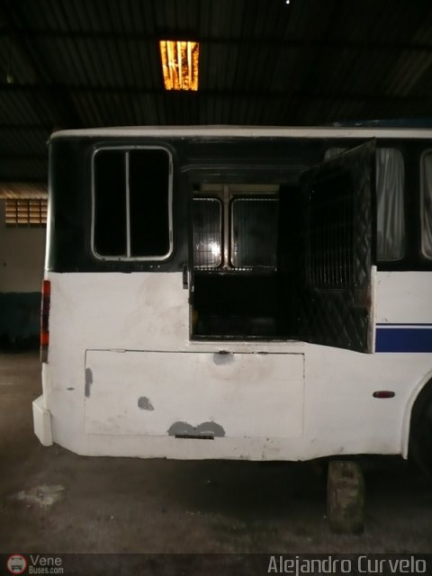 Expresos La Guayanesa 120 por Alejandro Curvelo