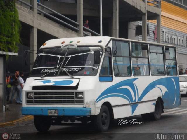 DC - S.C. Plaza Espa�a - El Valle - Coche 999 por Otto Ferrer