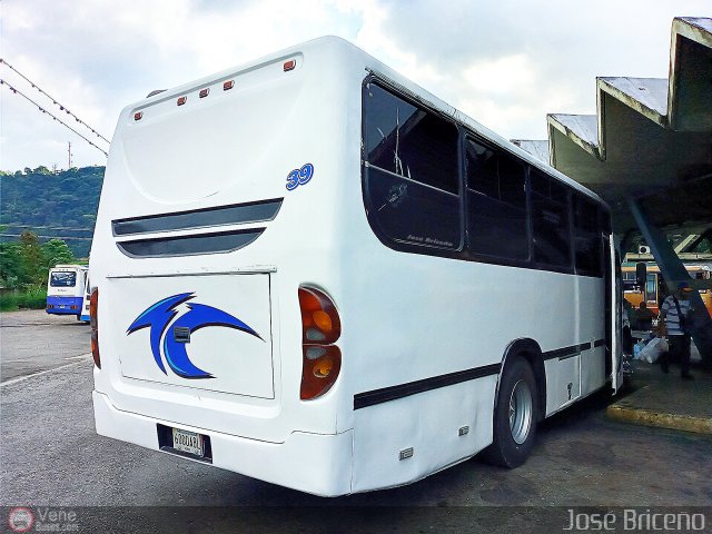 L�nea 1ero de Octubre 039 por Jos� Brice�o