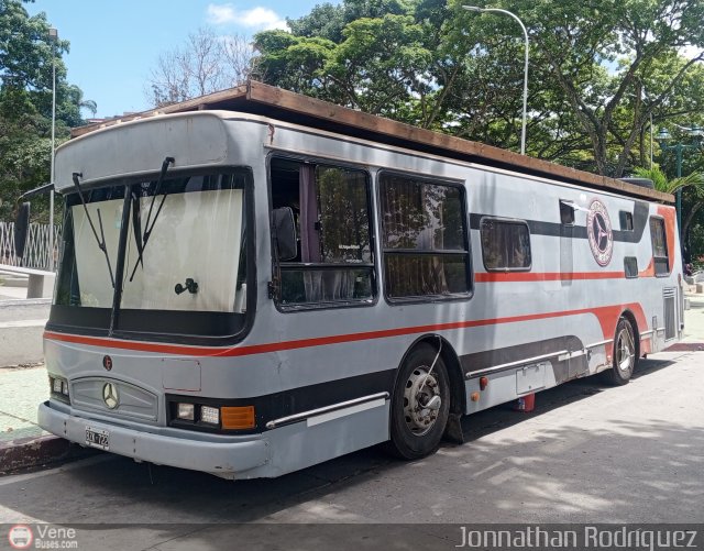 Particular o Desconocido CARACAS por Jonnathan Rodr�guez