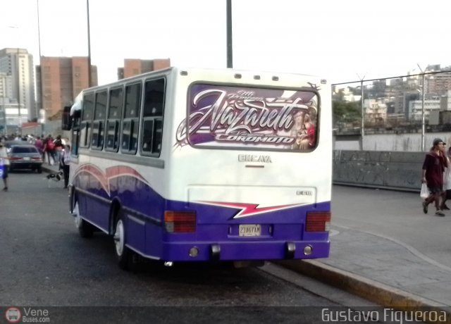 Transporte Privado Joaranny 194 por Gustavo Figueroa