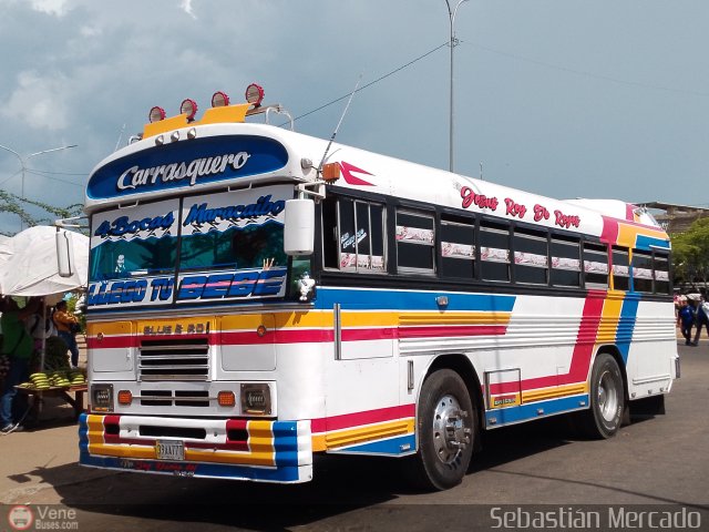 Colectivos Guasare C.A 28 por Sebasti�n Mercado