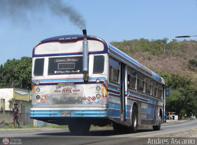 Cooperativa Carlos Arvelo 48 por Andr�s Ascanio