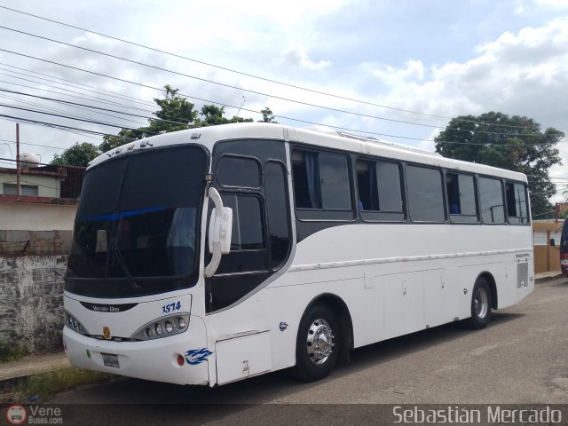 Uso Oficial 1574 por Sebasti�n Mercado