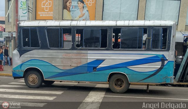 ZU - Colectivos La Limpia - La Estrella 037 por �ngel Delgado