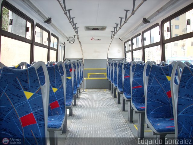 Transuvar - Trans. Social Urbano de Vargas RE-02 por Edgardo González