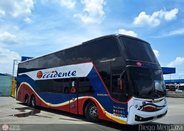 Expresos Occidente 500 por Diego Mendoza