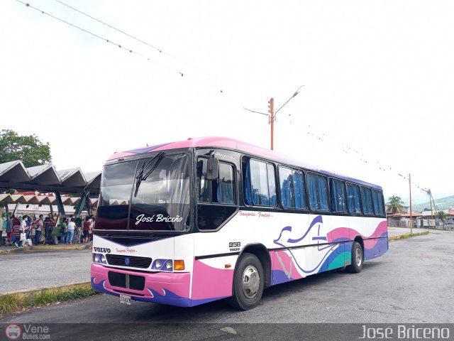 Transportes Frontino 1016  por Jos� Brice�o