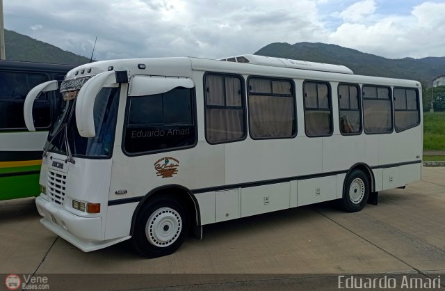 Coop. de Transporte La Candelaria 24 por Eduardo Amari