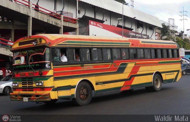 Transporte El Esfuerzo 20 por Waldir Mata