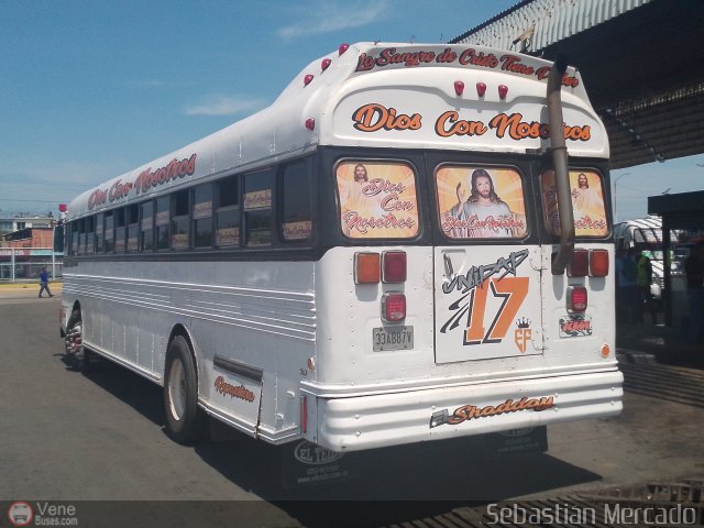 Colectivos La Rosita 017 por Sebasti�n Mercado