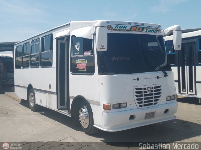 A.C. Sur del Lago R.L. 077 por Sebasti�n Mercado