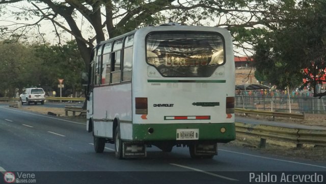 Particular o Desconocido 02A por Pablo Acevedo