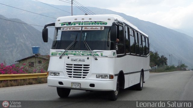 L�nea Los Andes S.C. 081 por Leonardo Saturno