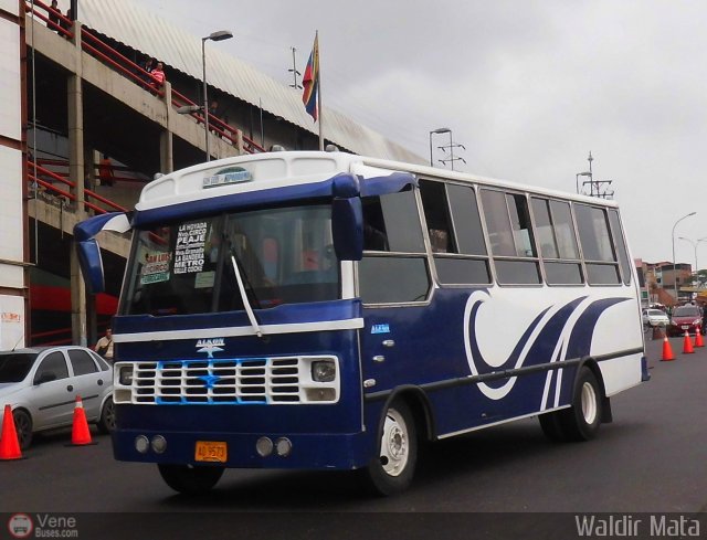 DC - S.C. Plaza Espa�a - El Valle - Coche 989 por Waldir Mata