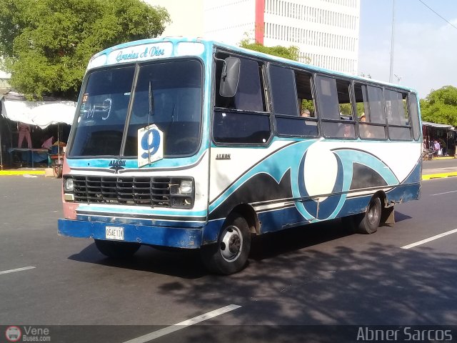 ZU - Micro 9 02 por Abner Sarcos