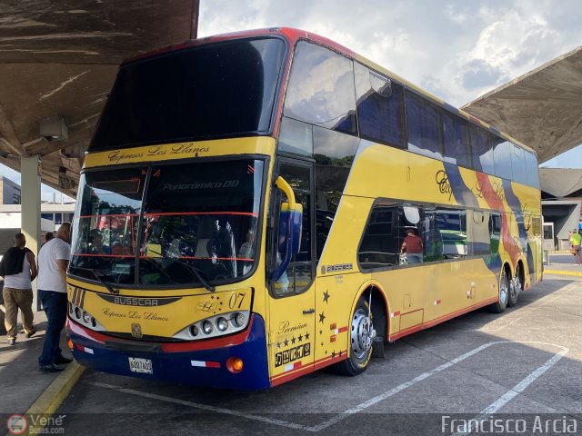 Expresos Los Llanos 007 por Francisco Arcia