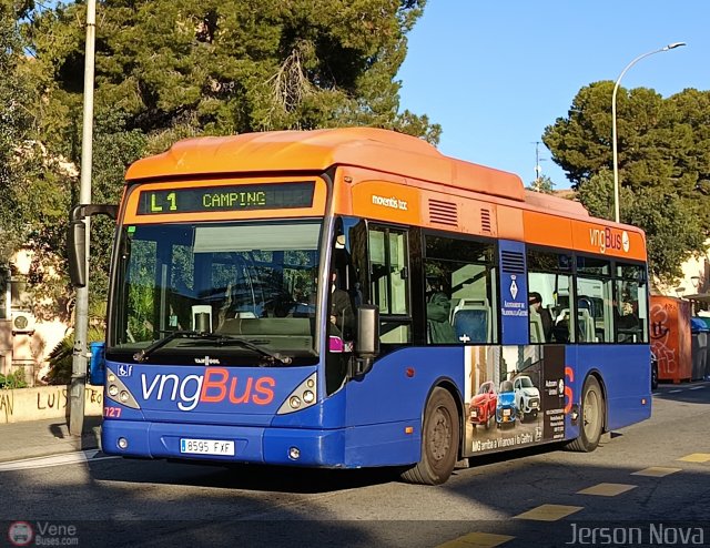Particular o Desconocido 727 por Jerson Nova