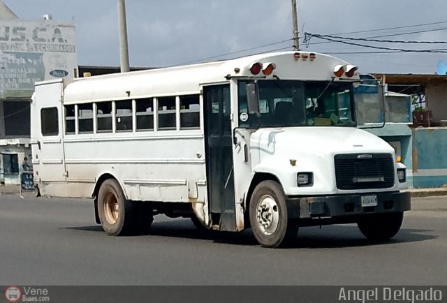 Particular NO USAR M�S ByNi�obuses por �ngel Delgado