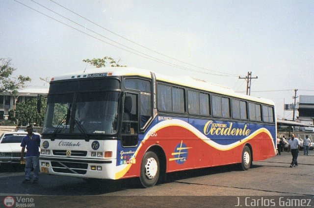 Expresos Occidente 076 por J. Carlos G�mez