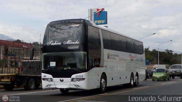 A.C. Mixta de Transporte T�chira M�rida R.L. 2013 por Leonardo Saturno