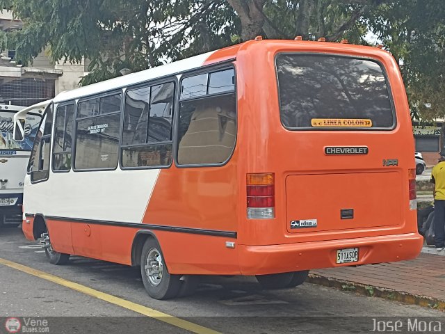 A.C. L�nea Col�n 32 por Jos� Mora