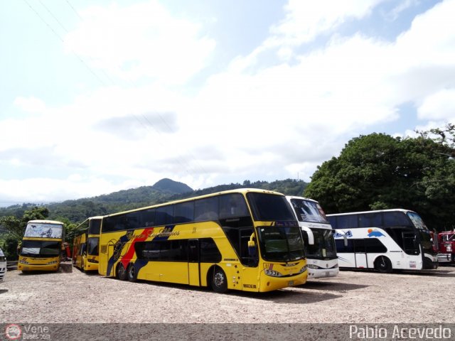 Garajes Paradas y Terminales San-Cristobal por Pablo Acevedo