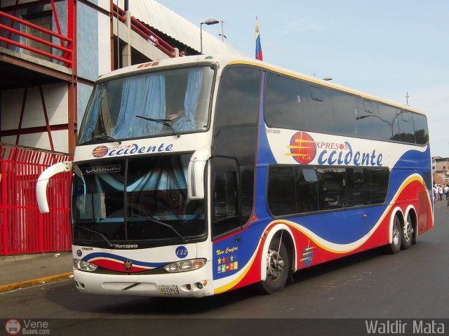 Expresos Occidente 132 por Waldir Mata