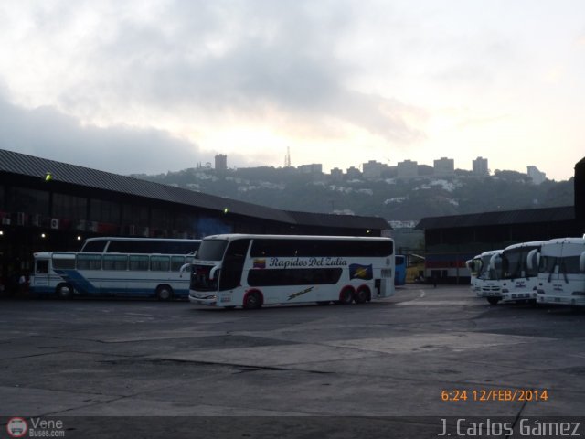 Garajes Paradas y Terminales Caracas por Alvin Rondón