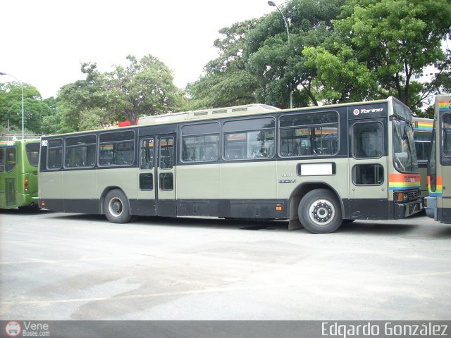 Metrobus Caracas 992 por Edgardo Gonzlez