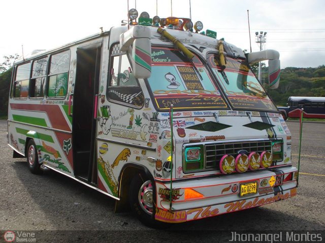 LA - Cooperativa Palavecino 096 por Jhonangel Montes