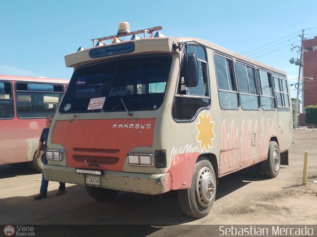 ZU - U.C. Barrio La Polar 814 por Sebasti�n Mercado