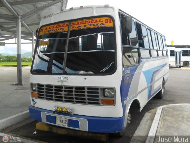 A.C. L�nea Mariscal 31 por Jos� Mora