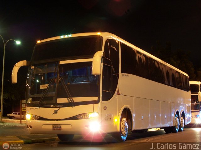 Ejecutivos Kova 024 por J. Carlos G�mez