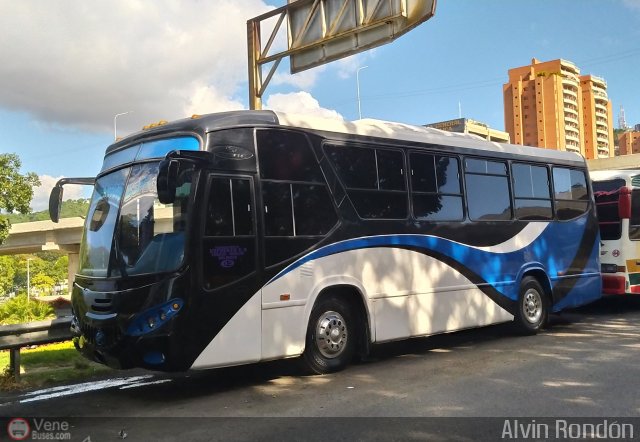Transporte El Esfuerzo 03 por Alvin Rond�n