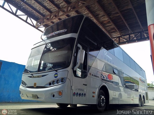 Expresos Occidente 551 por Josue S�nchez