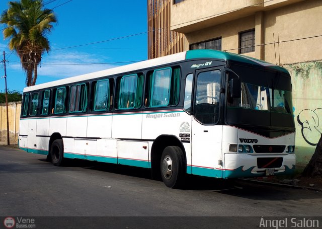 Organizaciones Unidas de C. Caracas - La Guaira 149 por �ngel Sal�n