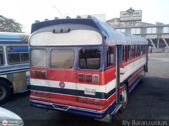 A.C. Boquer�n Express 33 por Aly Baranauskas