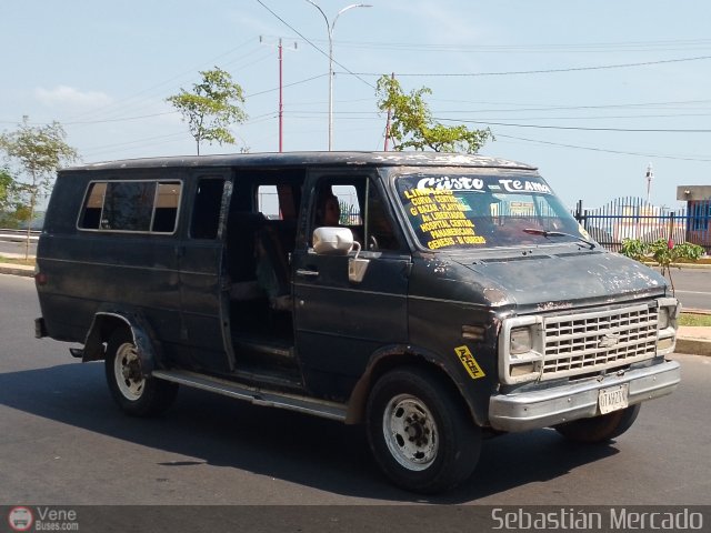 Particular o Desconocido 25 por Sebastián Mercado