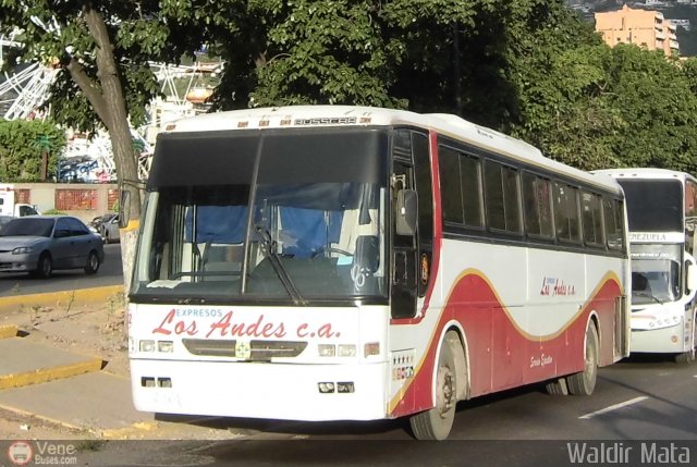 Expresos Los Andes 02 por Waldir Mata